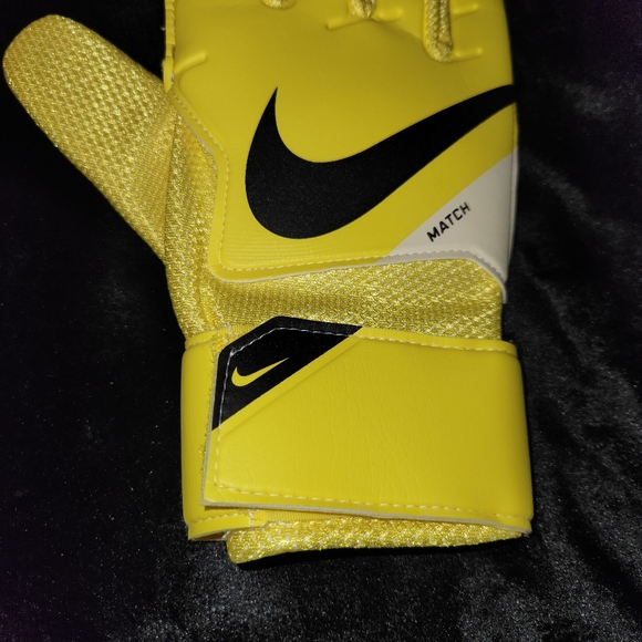 Nike GK Match soccer goalkeeper Goalie gloves CQ7799-765 sz 10 - Picture 4 of 4